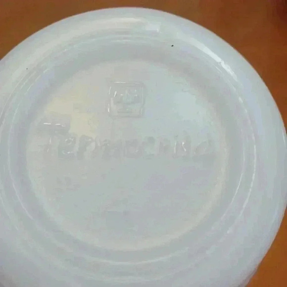 Vintage Termocrisa Green Holly Hobbie watering flowers  Coffee Milk Glass Mug - Picture 7 of 7